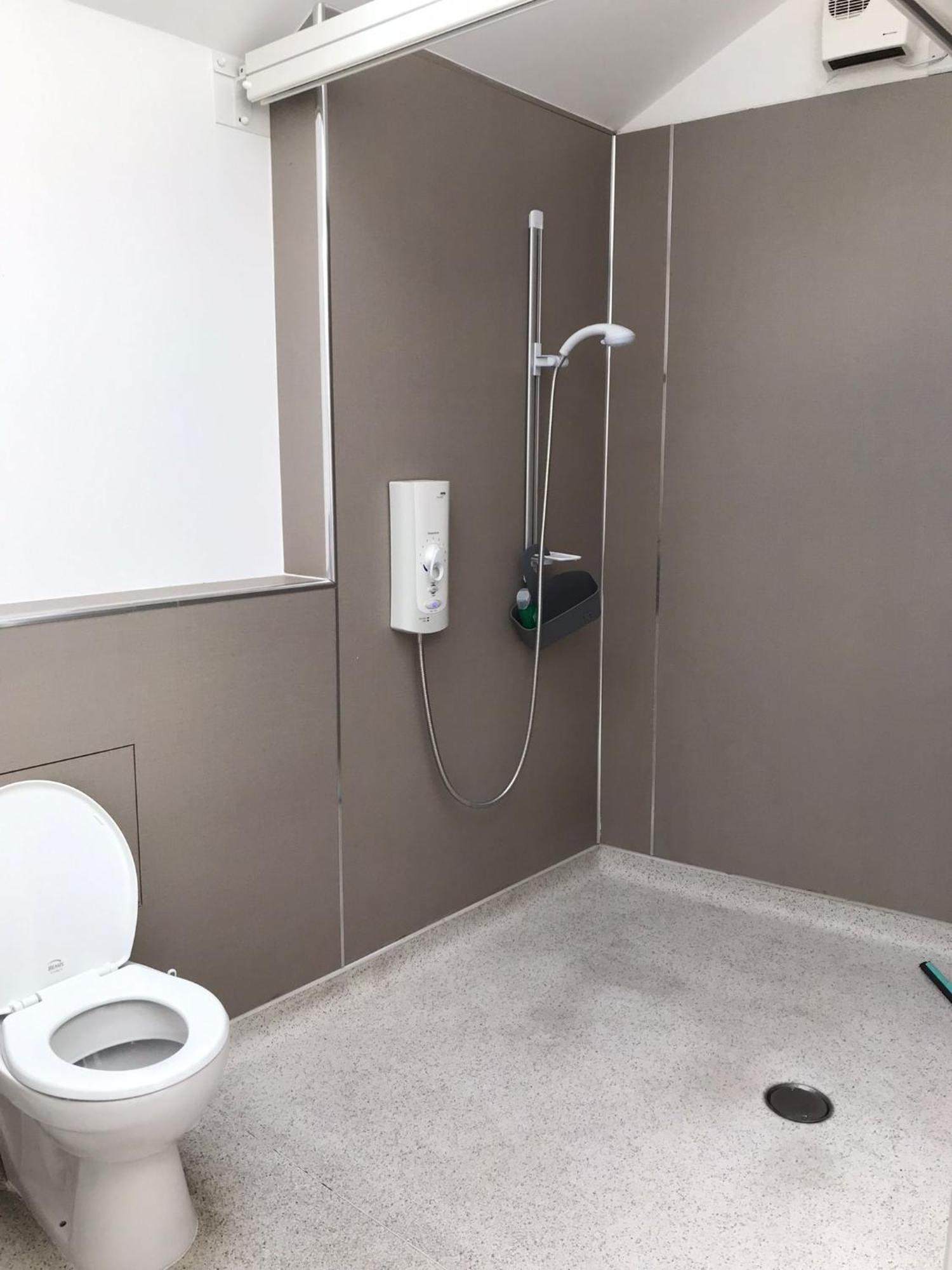 Fully Accessible Hampshire Holiday home Waterlooville